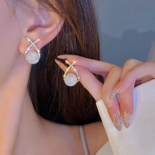 2022 New Trend Simulation Pearl Long Earrings Women's Flower