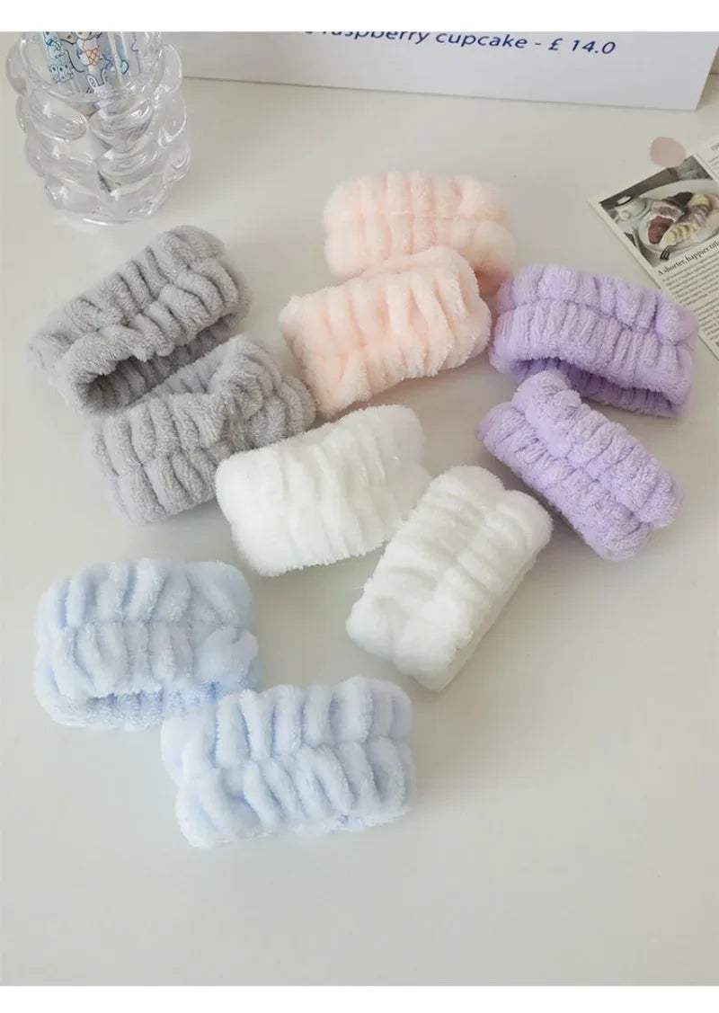 1Pair Wash Face and Wrist Absorb Water Sleeve Cover Sports Wipe Sweat