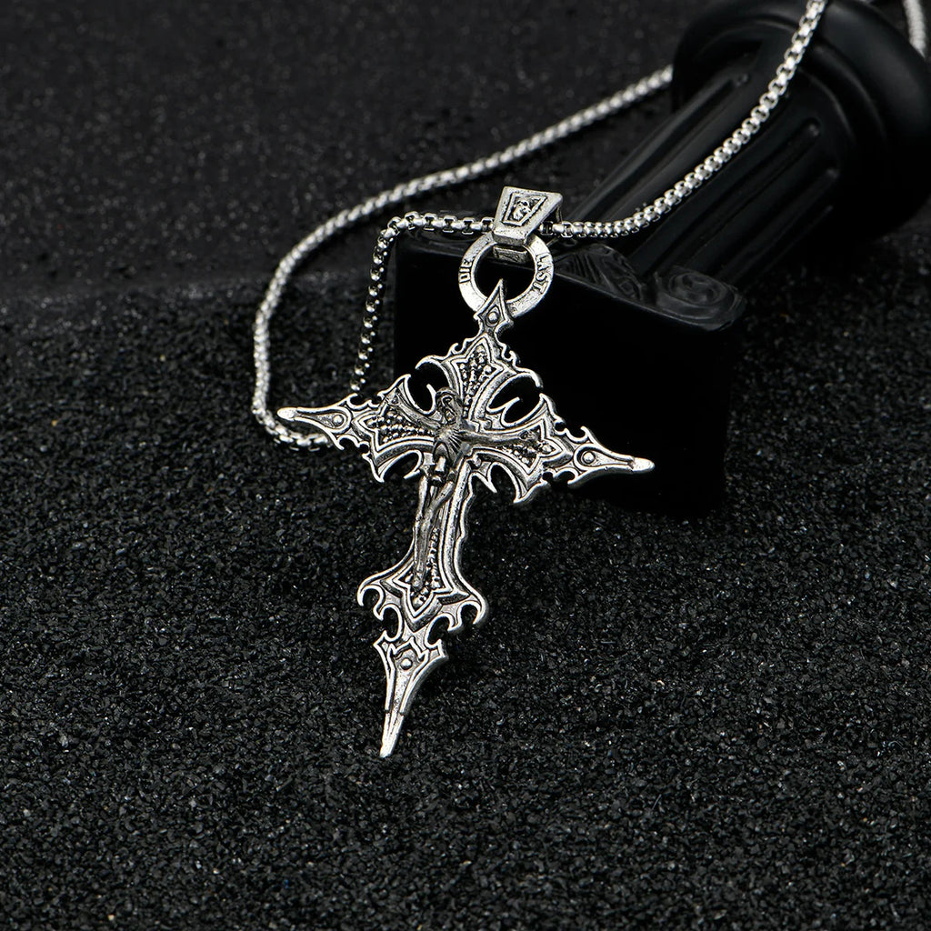 A Fashionable and Personalized Retro Gothic Nail Cross Skull Cross