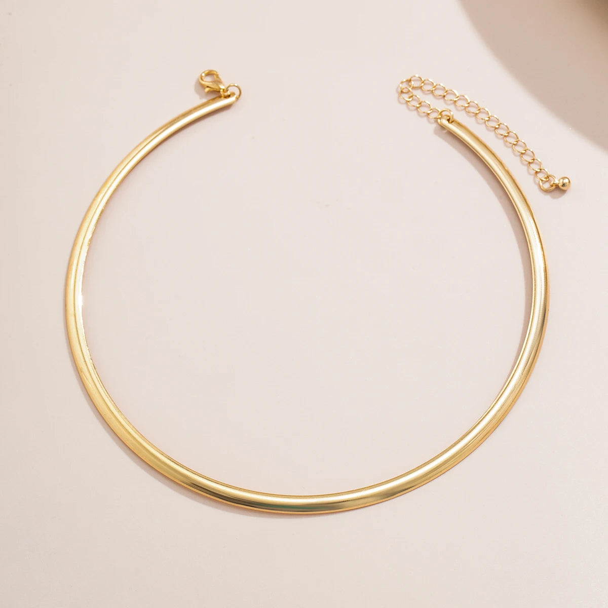 Elegant Simple Chunky Circle Torques Necklace for Women Trendy Choker