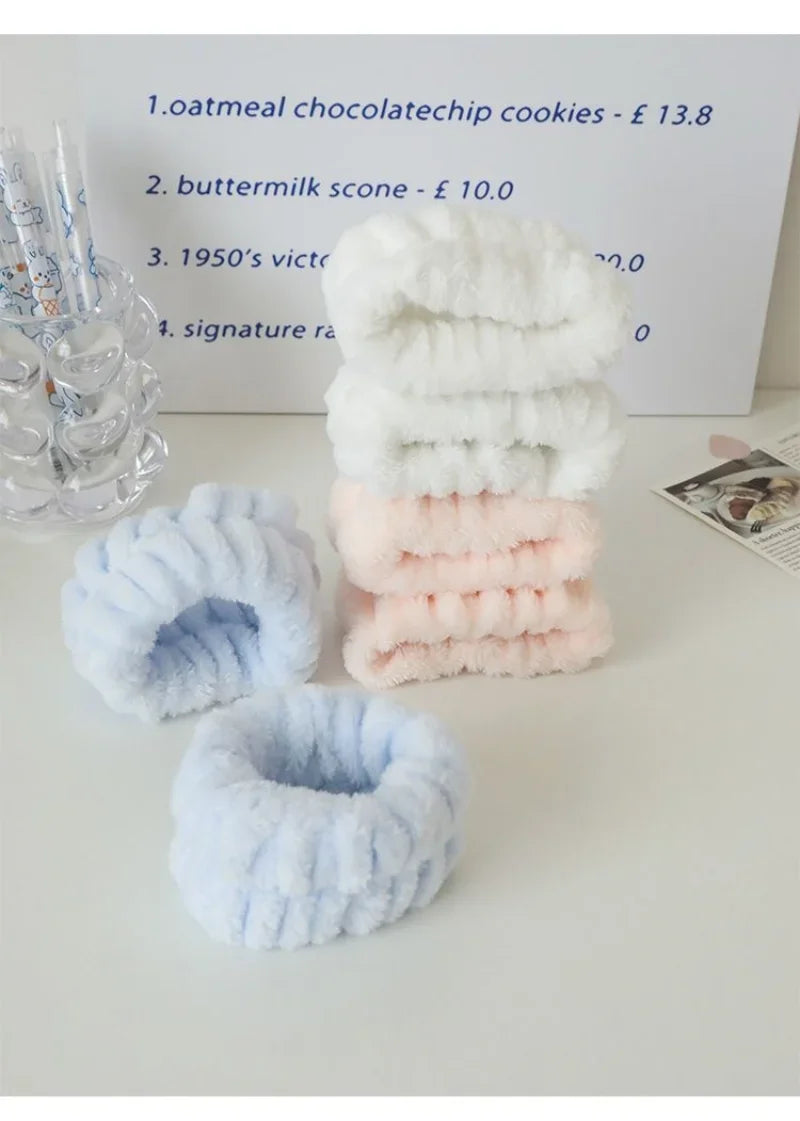 1Pair Wash Face and Wrist Absorb Water Sleeve Cover Sports Wipe Sweat