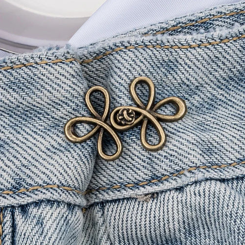 2PCS Lucky Four-Leaf Clover Alloy Waist Clips - No-Sew Adjustable