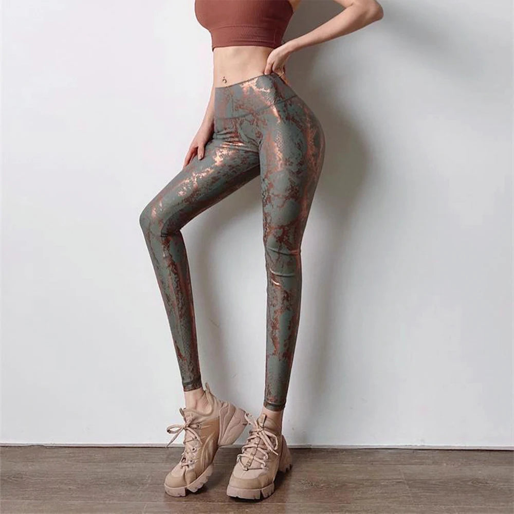 Snake Printed Yoga Pants Gilded Stretch Buttocks Sexy Casual Skinny